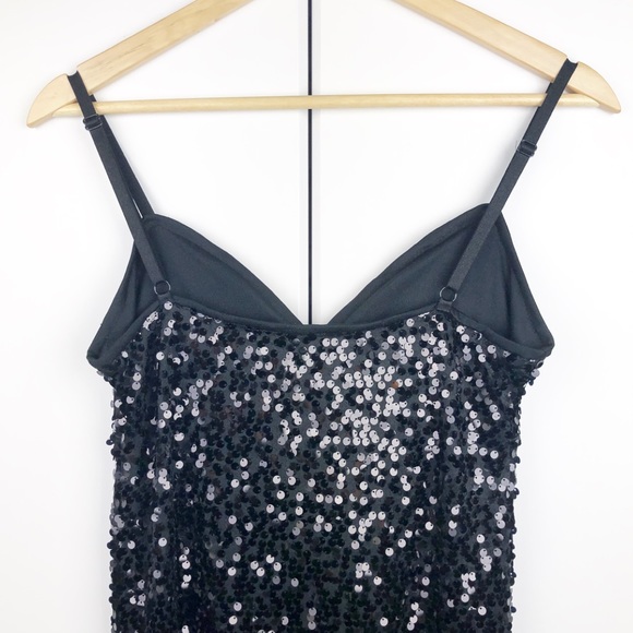 F21 Sequined Dress - Picture 4 of 8